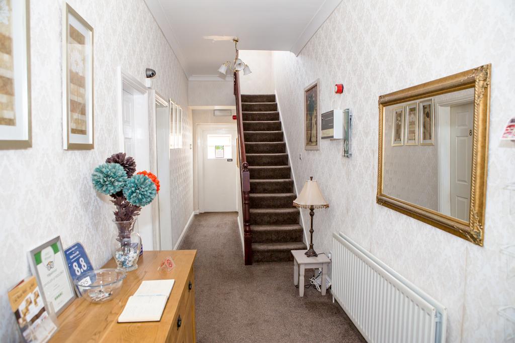 Oak House Bb Bed and Breakfast Oldham Exteriör bild