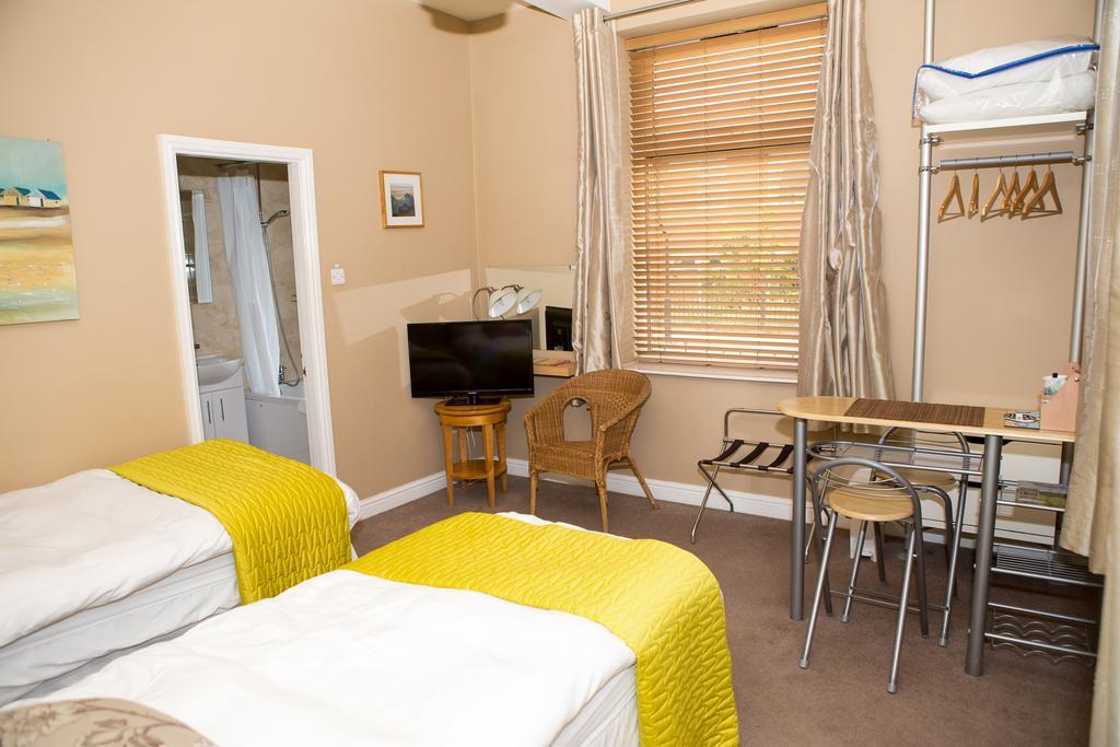 Oak House Bb Bed and Breakfast Oldham Exteriör bild